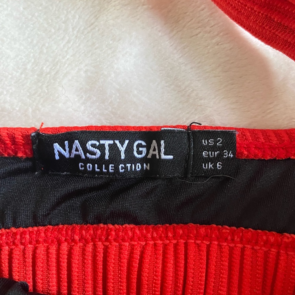 Nasty Gal Ribbed One Shoulder Bikini Set - Picture 7 of 7